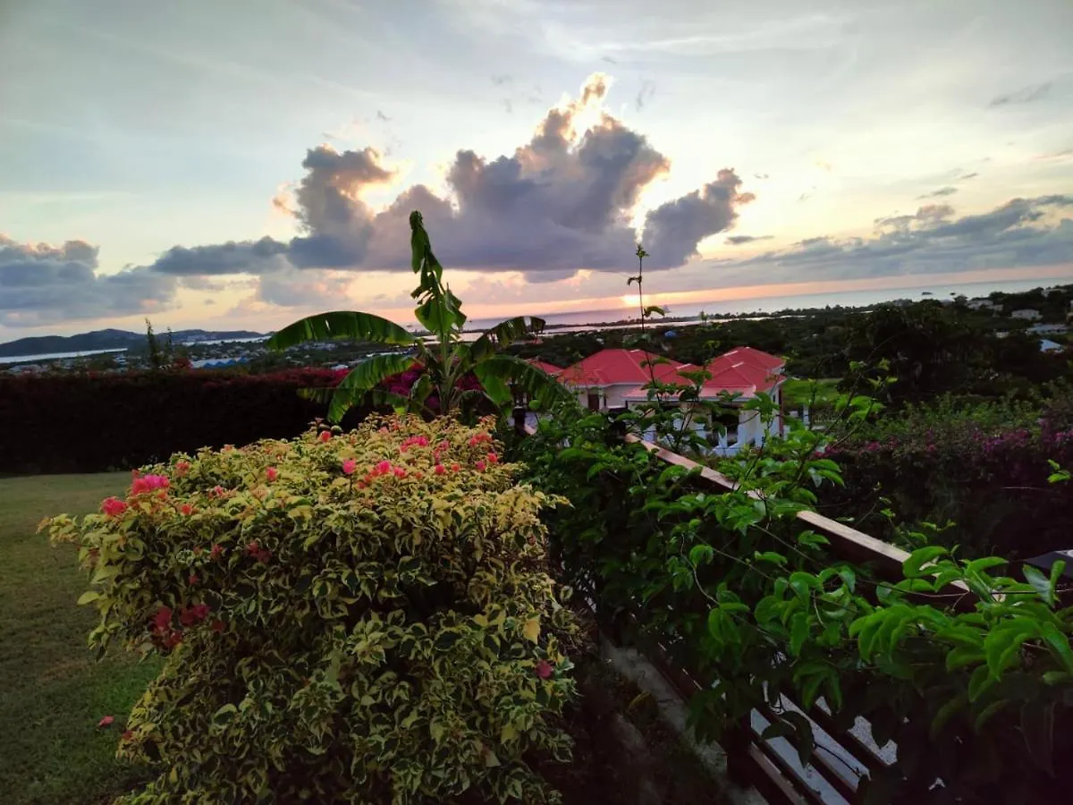 Apartment Holiday Home Belvedere Dickenson Bay