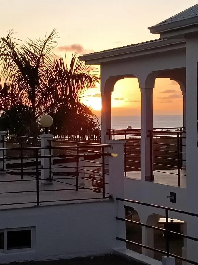 Holiday Home Belvedere Dickenson Bay Apartment