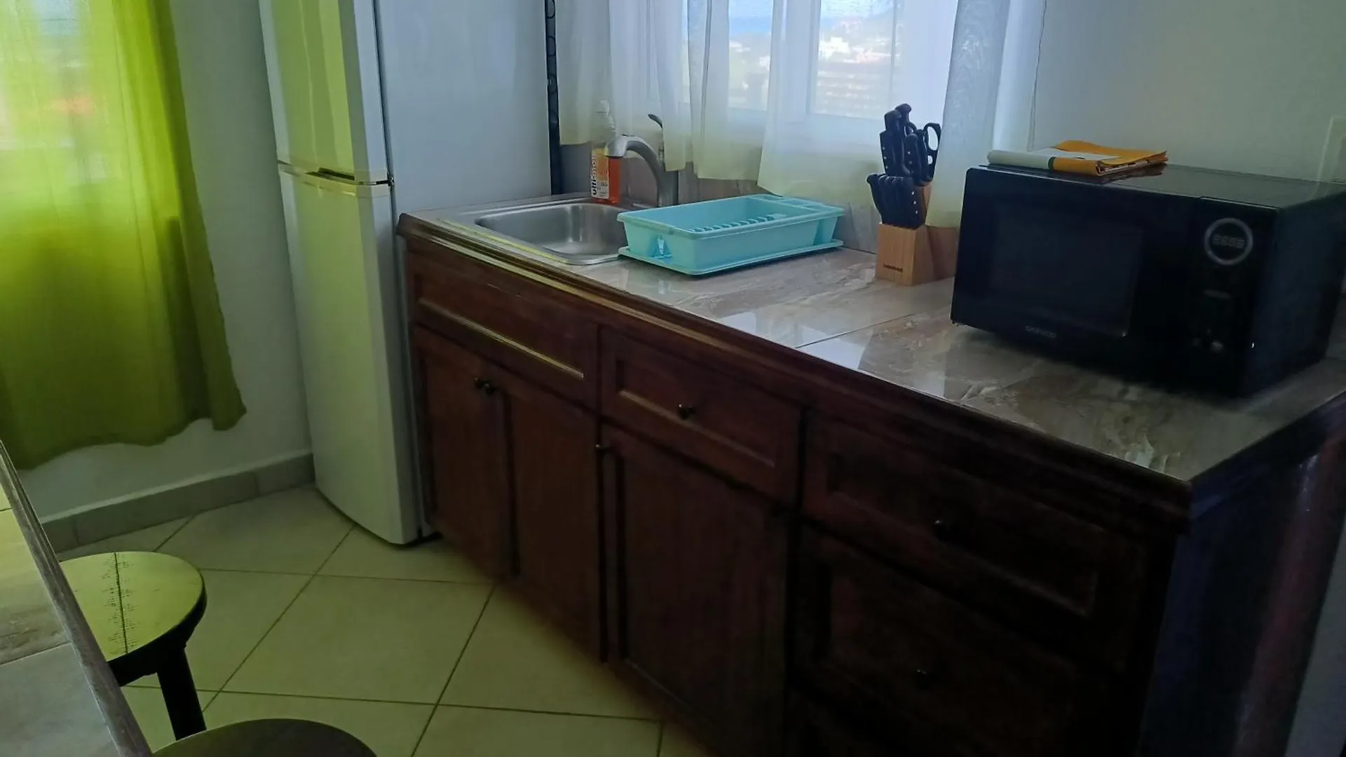 Apartment Holiday Home Belvedere Dickenson Bay