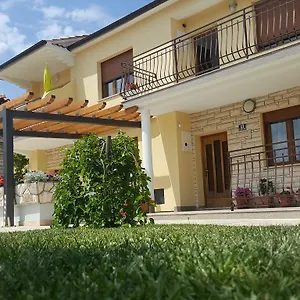 & Matan Appartamento Rovigno
